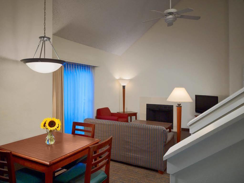 Sonesta Simply Suites Cleveland Airport Middleburg Heights Luaran gambar