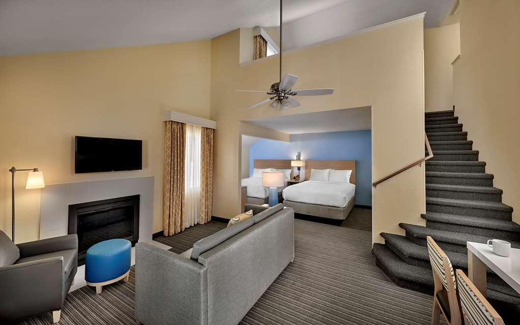 Sonesta Simply Suites Cleveland Airport Middleburg Heights Bilik gambar